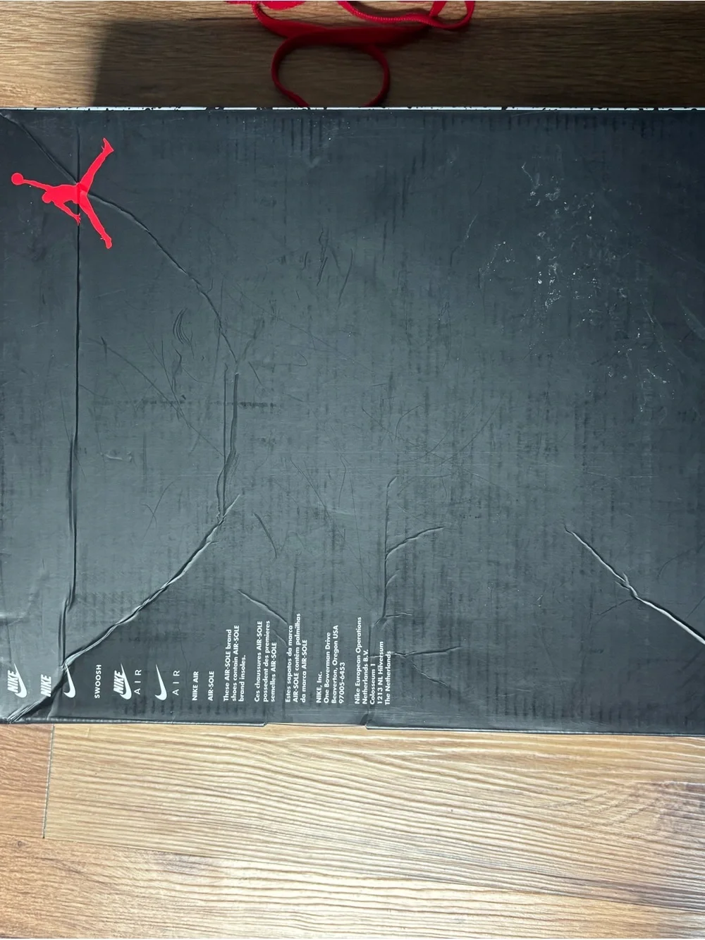 Air Jordan off whites